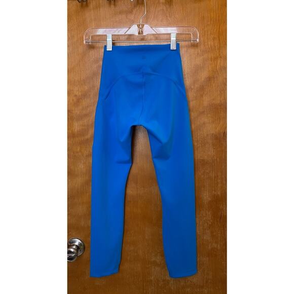 Lululemon InStill High-Rise Tight 23” Poolside Blue Nulu Luxtreme Size 0 Crop - Picture 4 of 7
